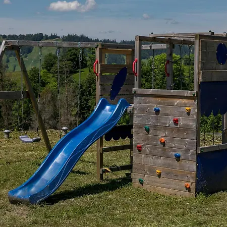 Mountain Shelter Gawlaki *