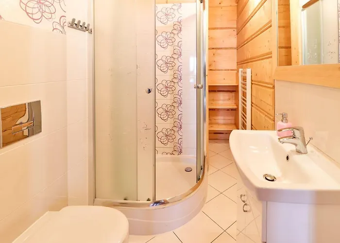 Mountain Shelter Gawlaki Chalet